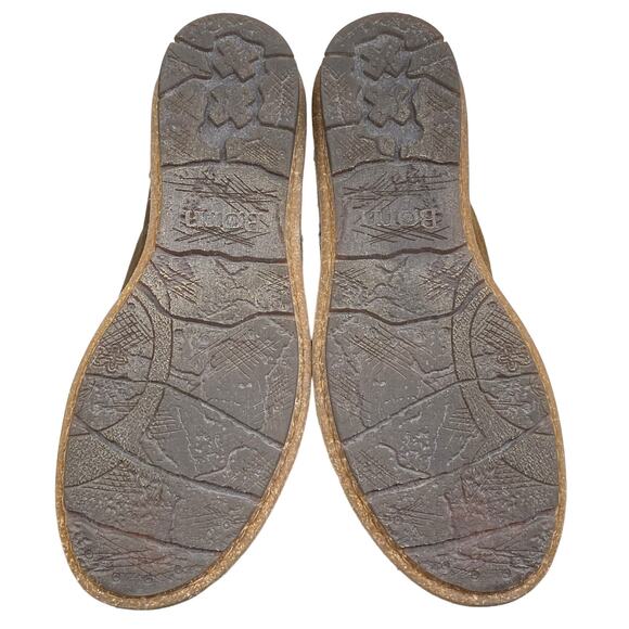 Born Women's Temple Brown Leather Distressed Ankle Boot Size US 9.5 - Picture 10 of 12